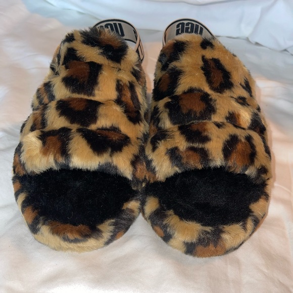 UGG Fluff Yeah Slide - Picture 2 of 4